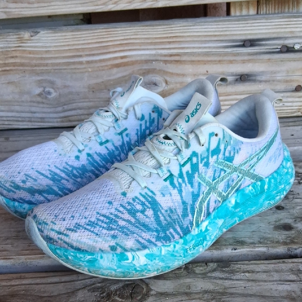 ASICS Mens's Noosa Tri  White and Aqua Athletic Shoes - Picture 6 of 14